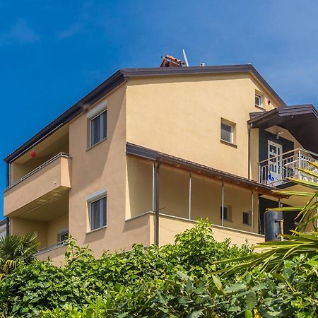 Apartmani Tena Njivice Dış mekan fotoğraf