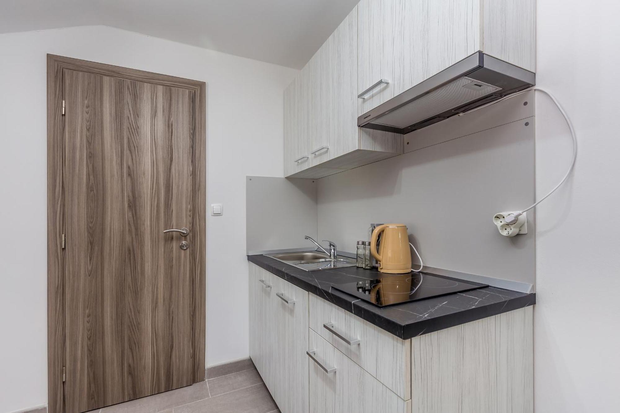 Apartmani Tena Njivice Dış mekan fotoğraf