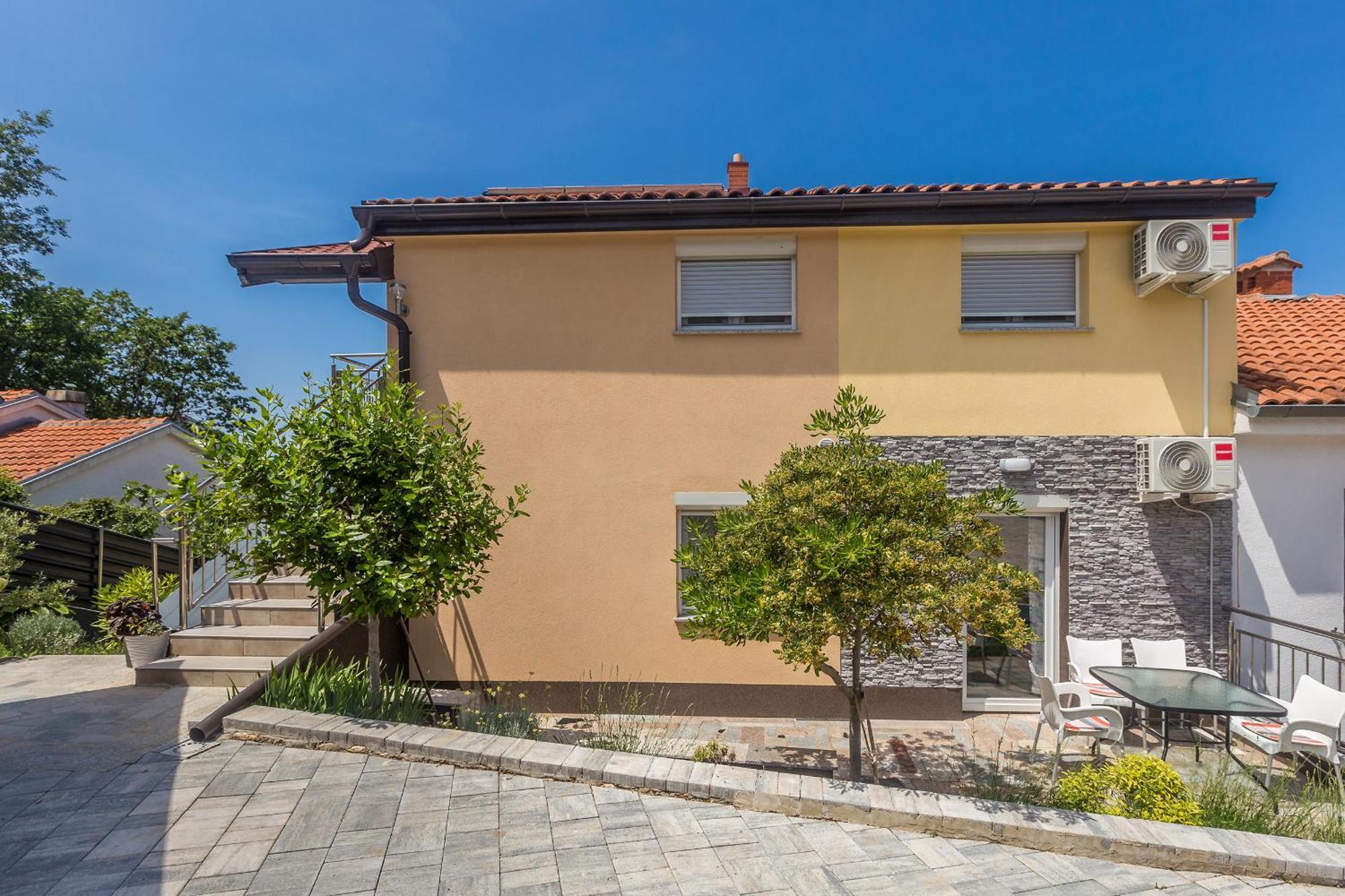 Apartmani Tena Njivice Dış mekan fotoğraf